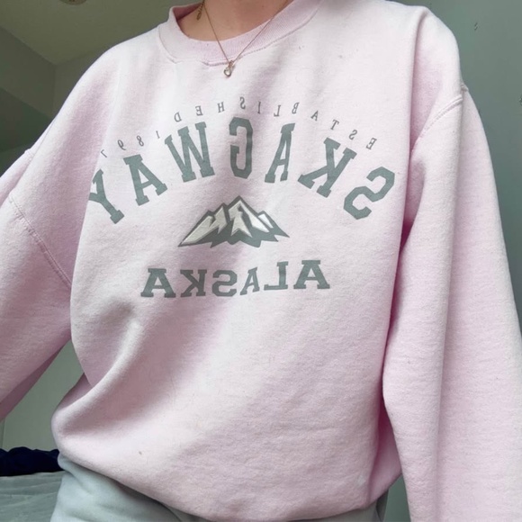 Vintage “Skagway Alaska”Sweatshirt (Men’s medium) - Picture 1 of 4